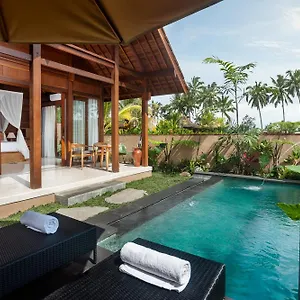 Santris By Pramana Villa